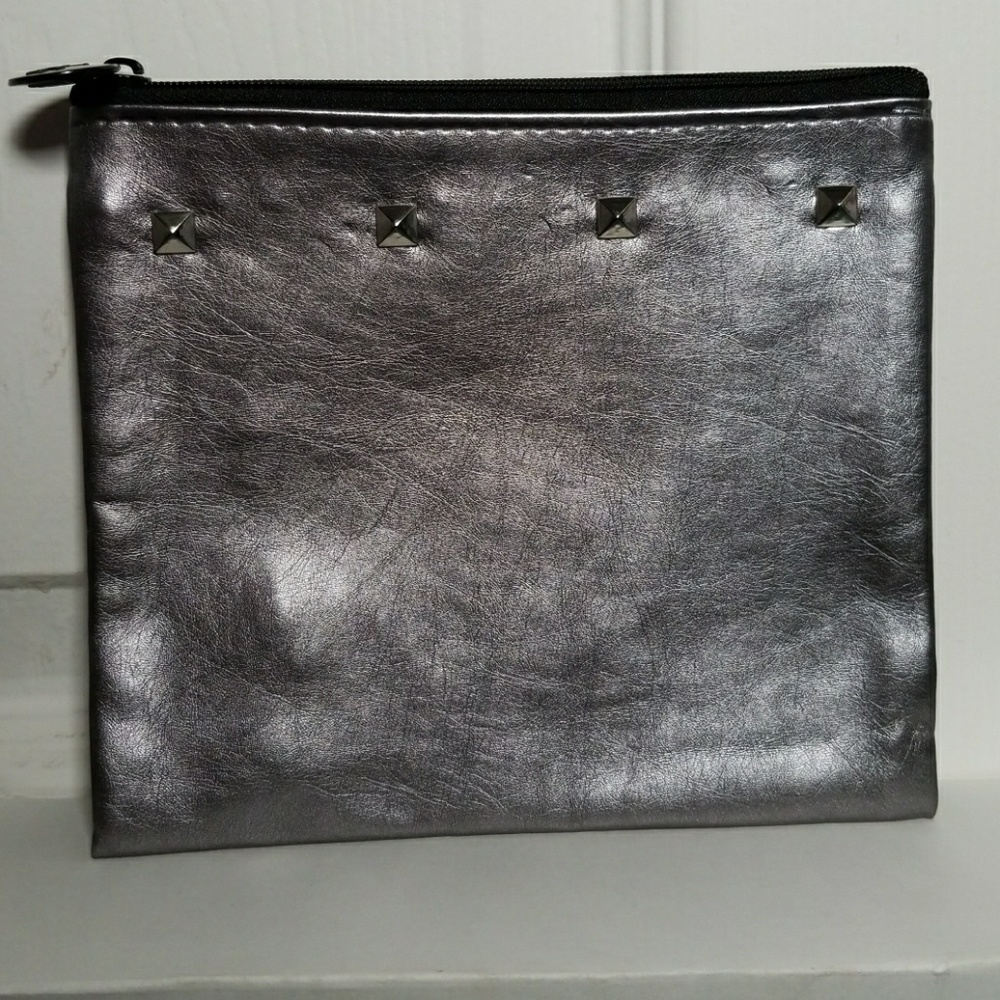 Silver gunmetal ipsy cosmetic bag